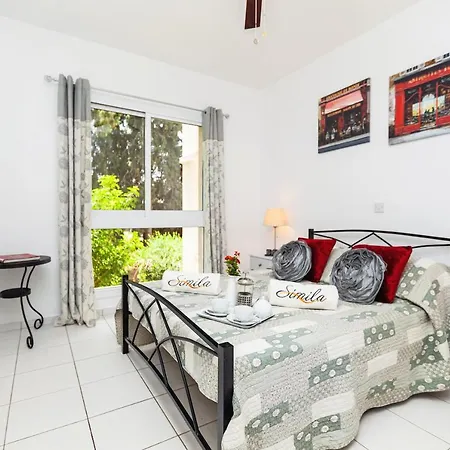 In Hesperides Gardens Apartment *