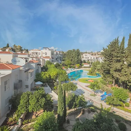 In Hesperides Gardens Apartment